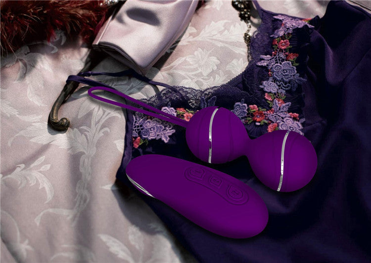 KEGEL TRAINING BALLS WITH VIBRATOR FUNCTION